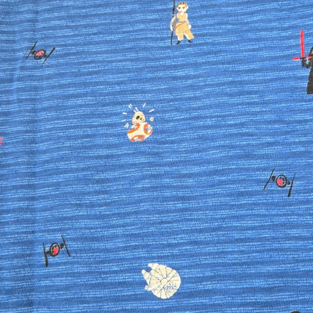Star wars GAP boys tshirt with pocket and star wars characters - size XXL boys